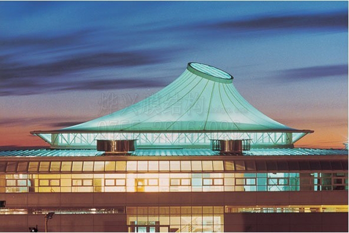 膜結(jié)構(gòu)屋面的采光效果如何？